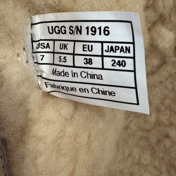 UGG Australia Broome Il Leather and Shearling Riding Boots - Picture 12 of 16